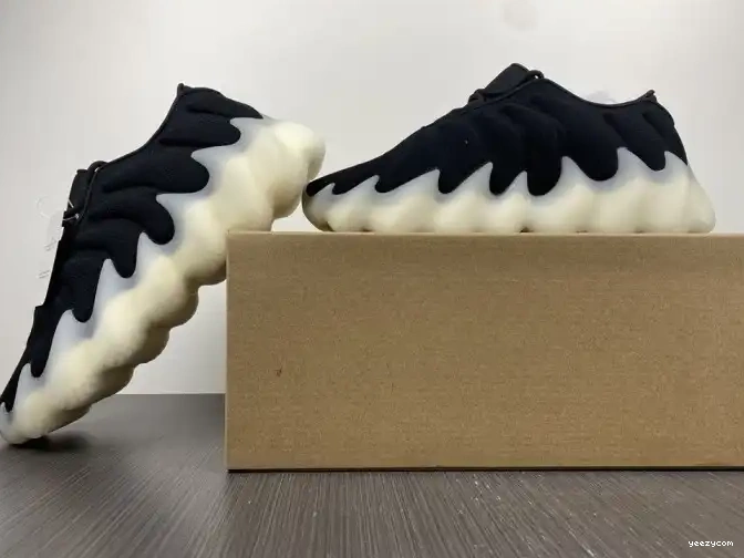 H68031 ADIDAS 400 YEEZY 0513